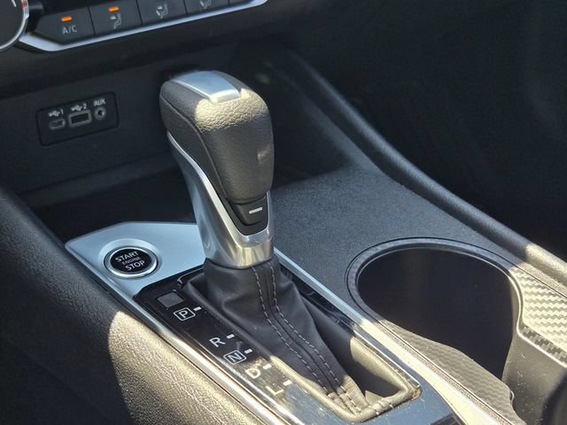 Used 2025 Nissan Altima 2.5 SV FWD image 32