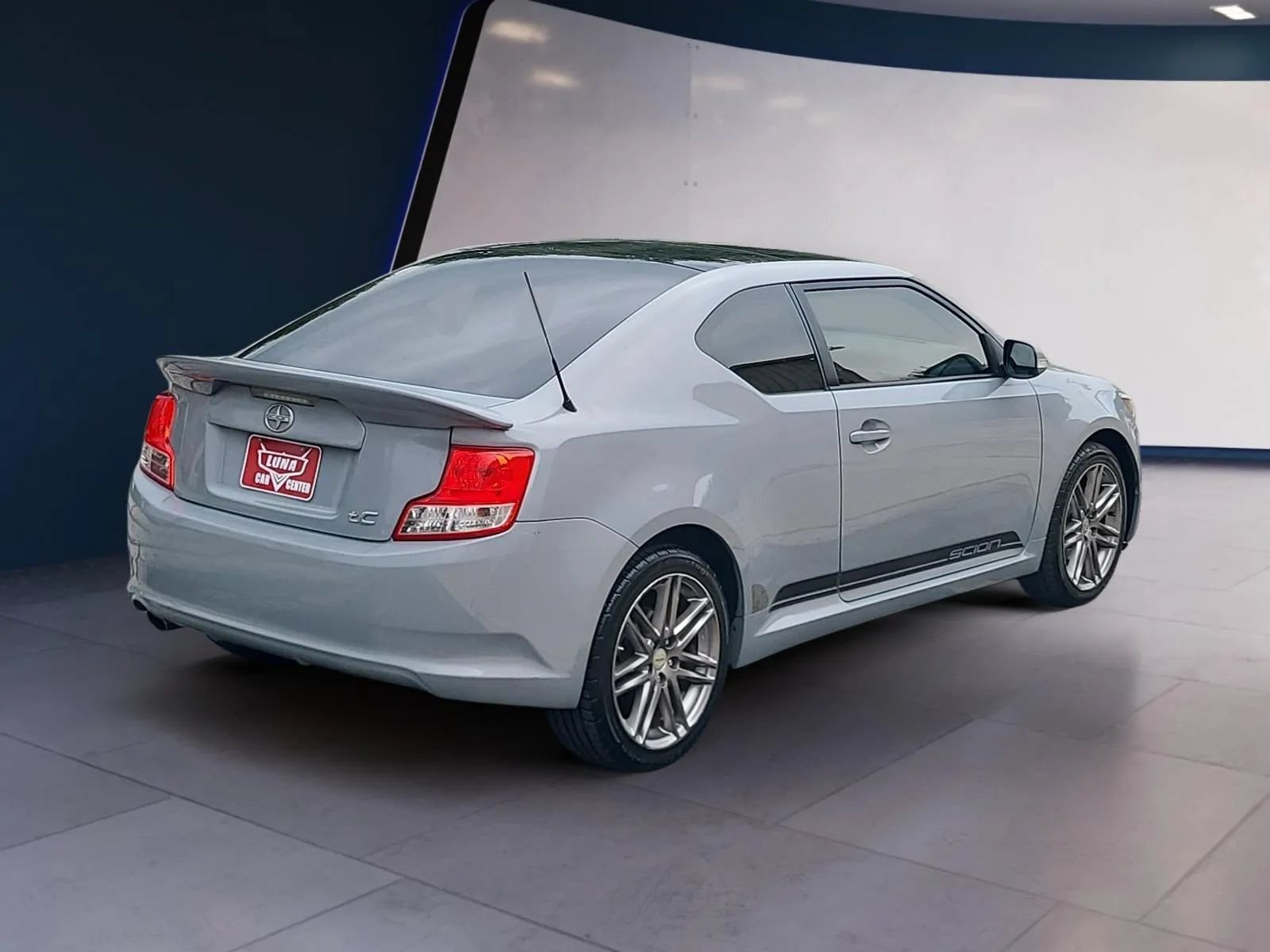 Used 2013 Scion tC FWD image 5