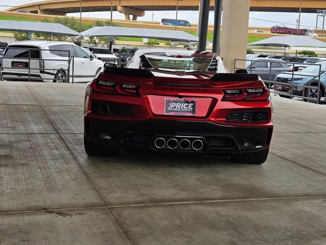 Used 2024 Chevrolet Corvette Z06 RWD image 6