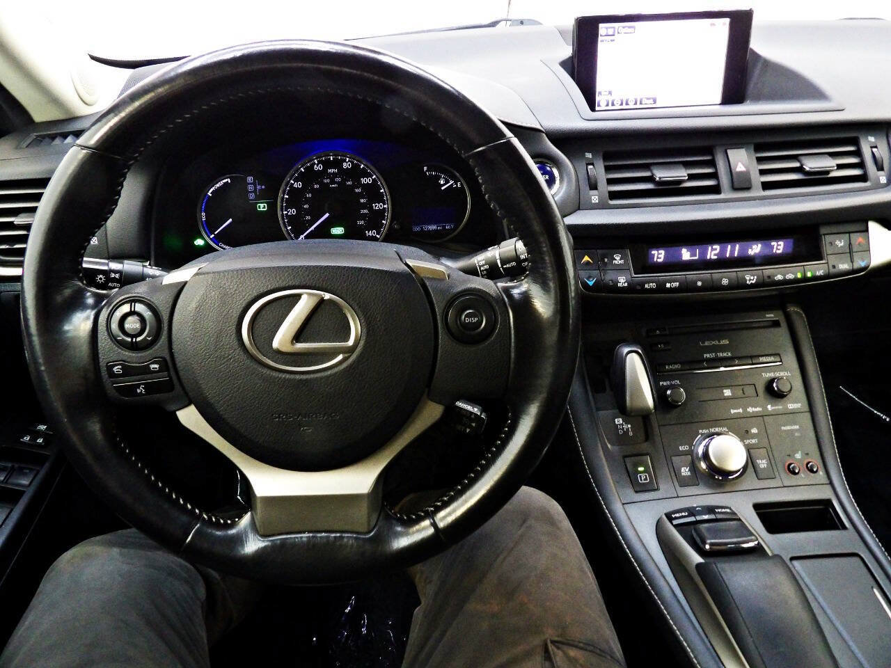 Used 2016 Lexus CT 200h FWD image 18