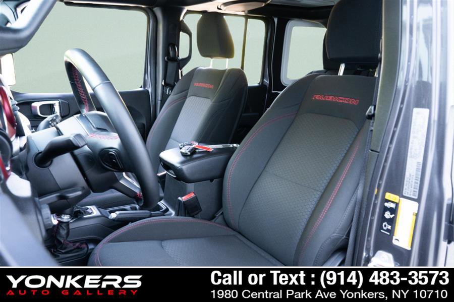 Used 2023 Jeep Wrangler Unlimited Rubicon w/ Safety Group AWD/4WD image 44