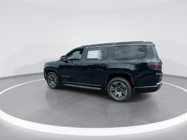 Used 2024 Jeep Wagoneer Series II w/ Flexible Seating Group AWD/4WD image 6