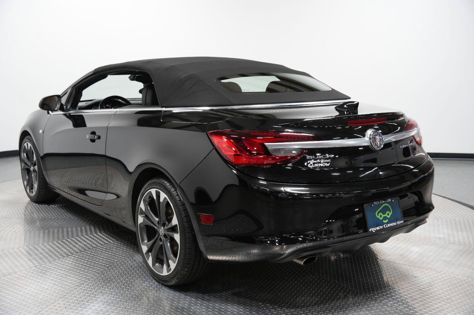 Certified 2018 Buick Cascada Premium FWD image 26