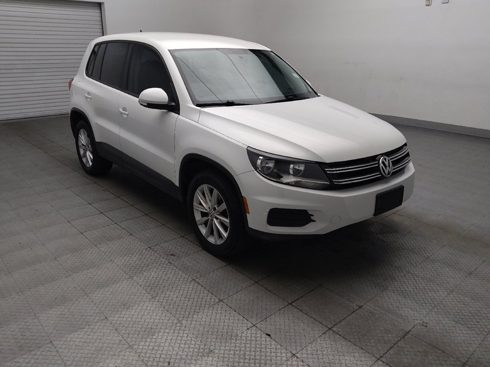 Used 2017 Volkswagen Tiguan S AWD/4WD image 13