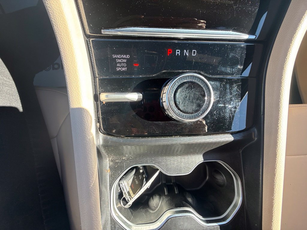 Used 2025 Jeep Grand Cherokee Limited AWD/4WD image 30