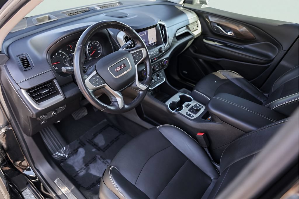 Used 2018 GMC Terrain Denali w/ Advanced Safety Package AWD/4WD image 13