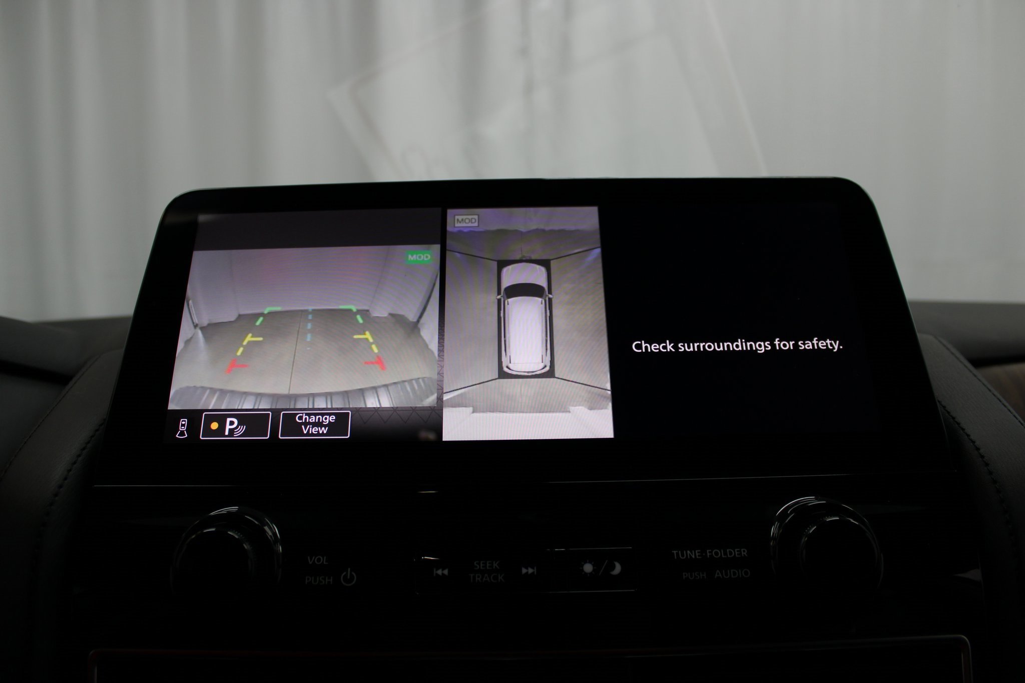 Used 2024 Nissan Armada SL image 76