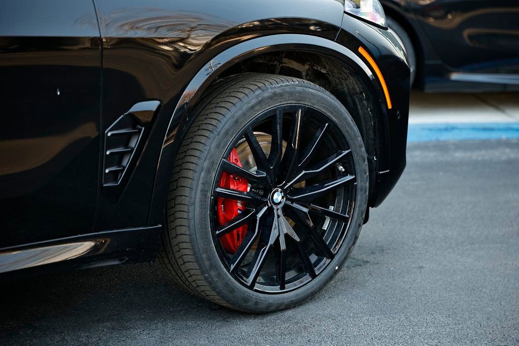 New 2026 BMW X5 sDrive40i w/ M Sport Package image 5