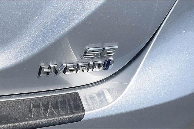 Used 2022 Toyota Camry SE FWD image 8
