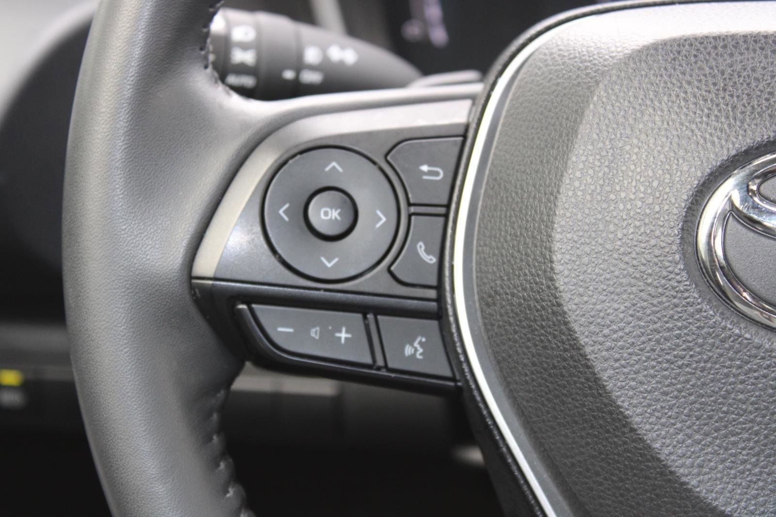 Used 2024 Toyota Corolla XSE image 26