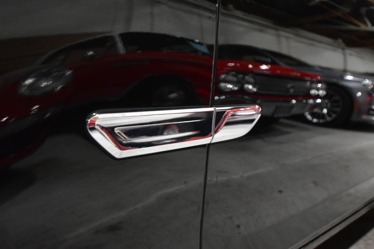 Used 2013 BMW 750i xDrive image 6