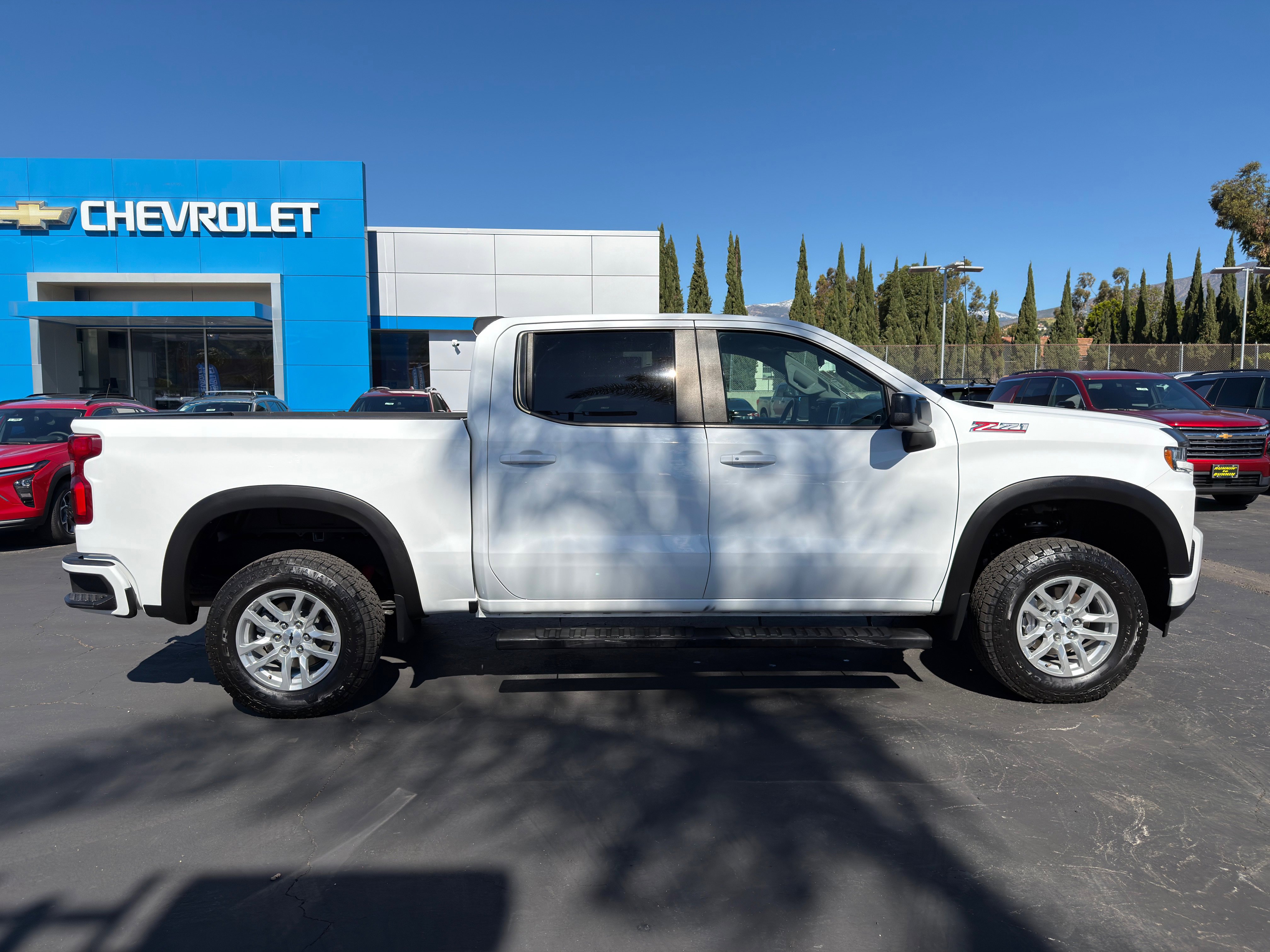 Used 2021 Chevrolet Silverado 1500 RST w/ Z71 Off-Road Package image 9