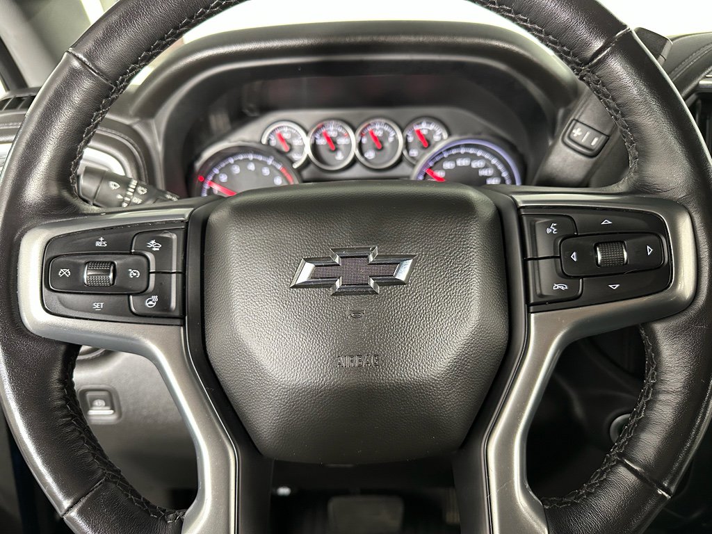 Used 2022 Chevrolet Silverado 1500 LT Trail Boss w/ Safety Package AWD/4WD image 15