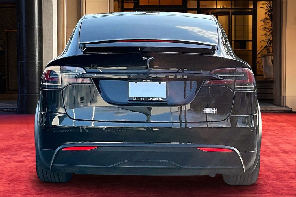 Used 2022 Tesla Model X Plaid image 5