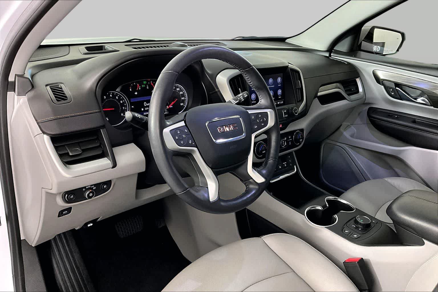 Used 2021 GMC Terrain SLT FWD image 17