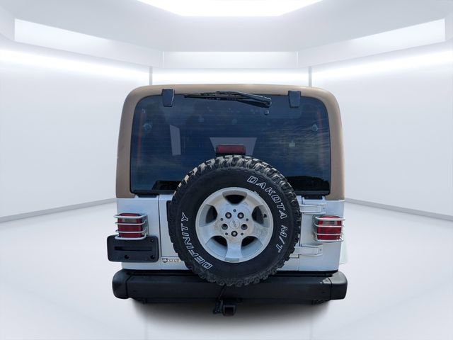 Used 2000 Jeep Wrangler Sahara AWD/4WD image 4