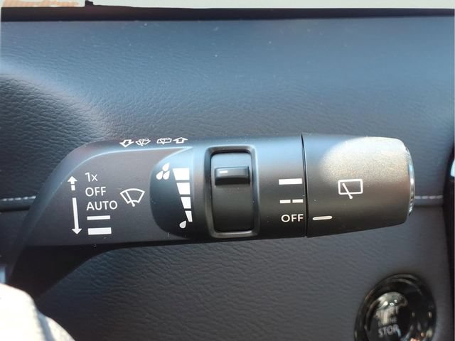 New 2026 Nissan Armada SL w/ Captain's Chari Seat Package AWD/4WD image 21