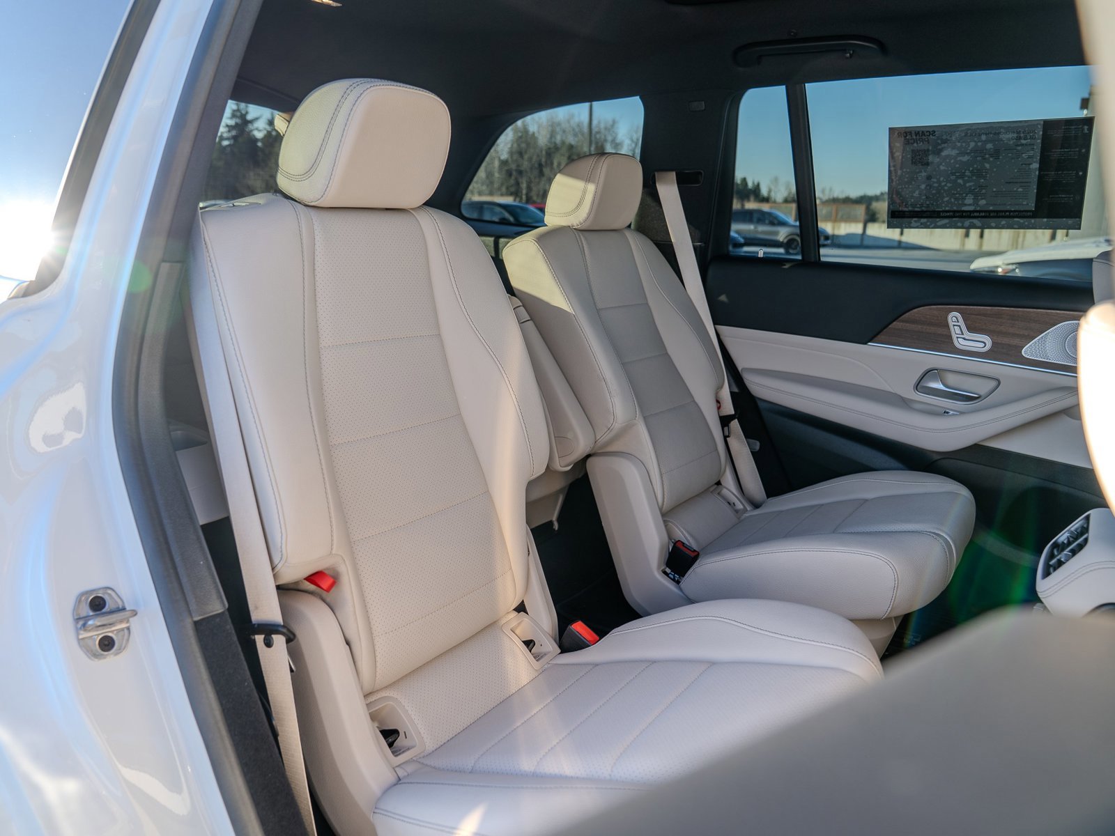 Used 2025 Mercedes-Benz GLS 450 4MATIC image 20