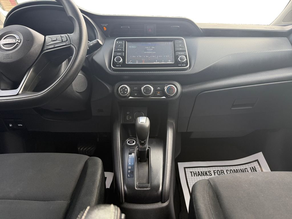 Used 2023 Nissan Kicks S image 11