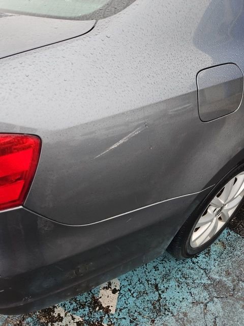 Used 2013 Volkswagen Jetta SE FWD image 26