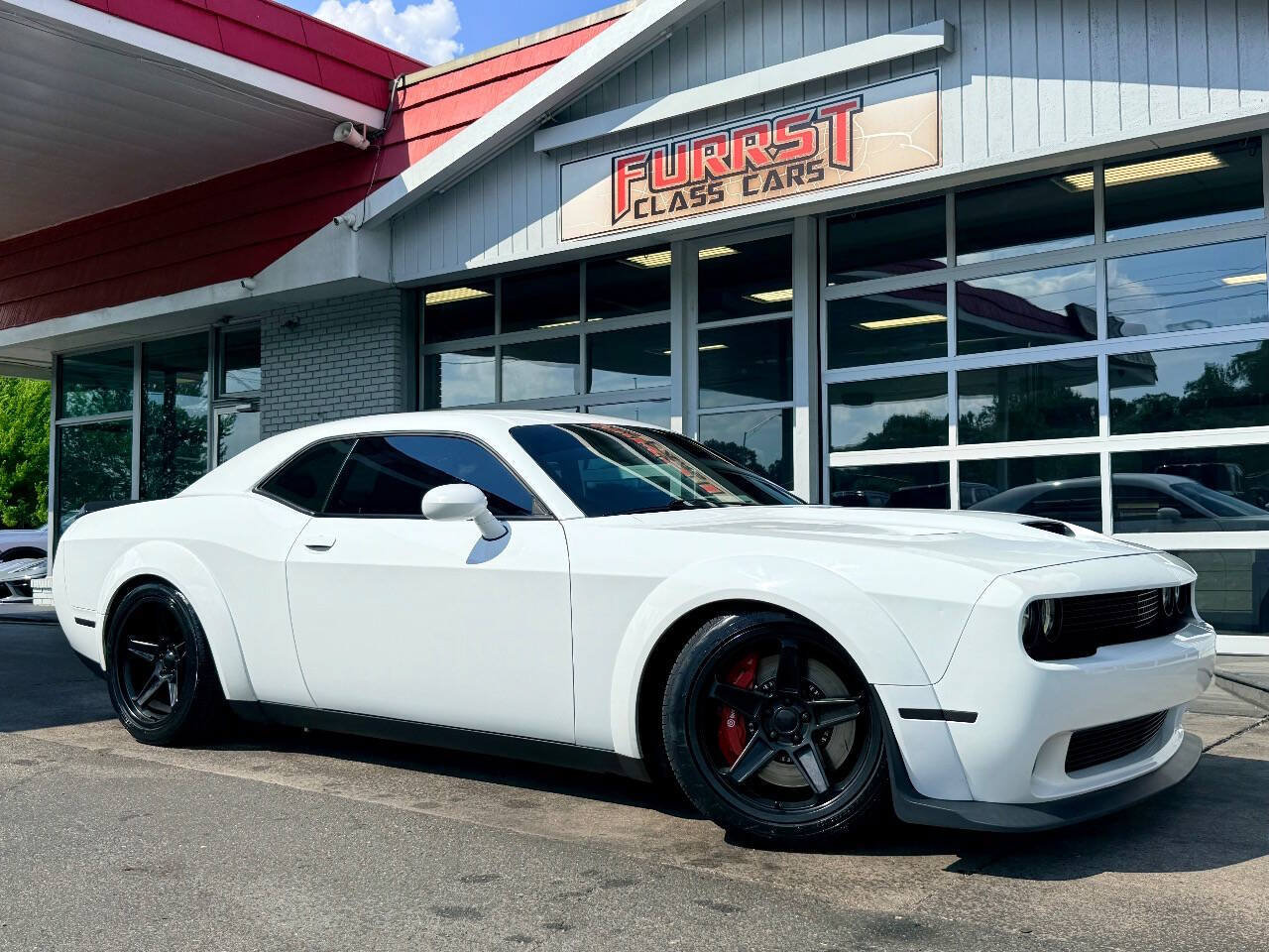 Used 2019 Dodge Challenger R/T Scat Pack RWD image 1