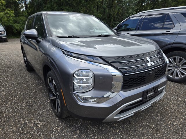 Used 2022 Mitsubishi Outlander SE
