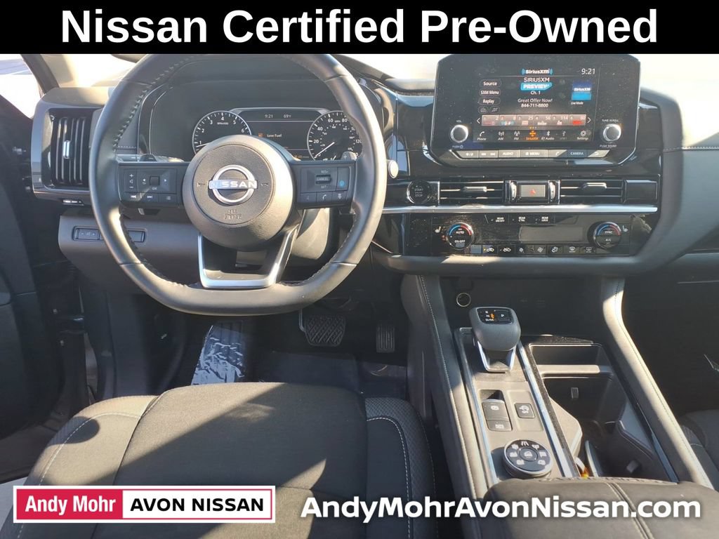 Certified 2025 Nissan Pathfinder SV AWD/4WD image 32