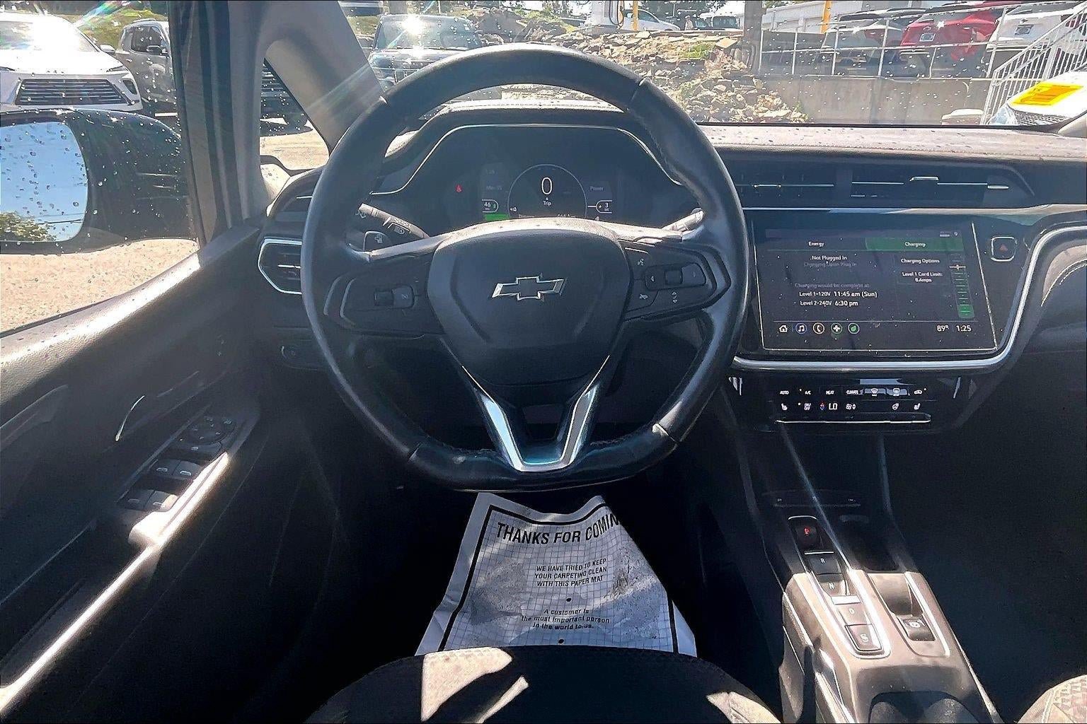 Used 2022 Chevrolet Bolt LT FWD image 5