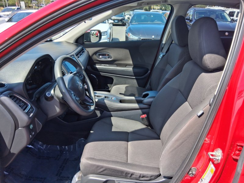 Used 2017 Honda HR-V EX image 10