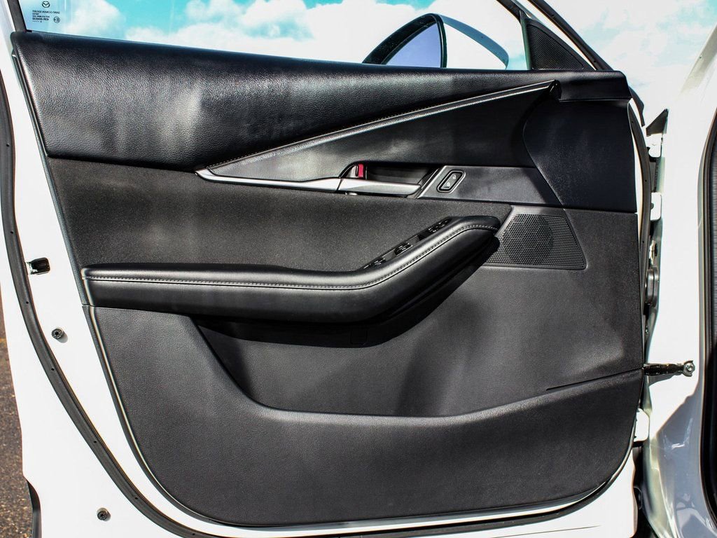 Used 2025 MAZDA CX-30 AWD 2.5 S image 8