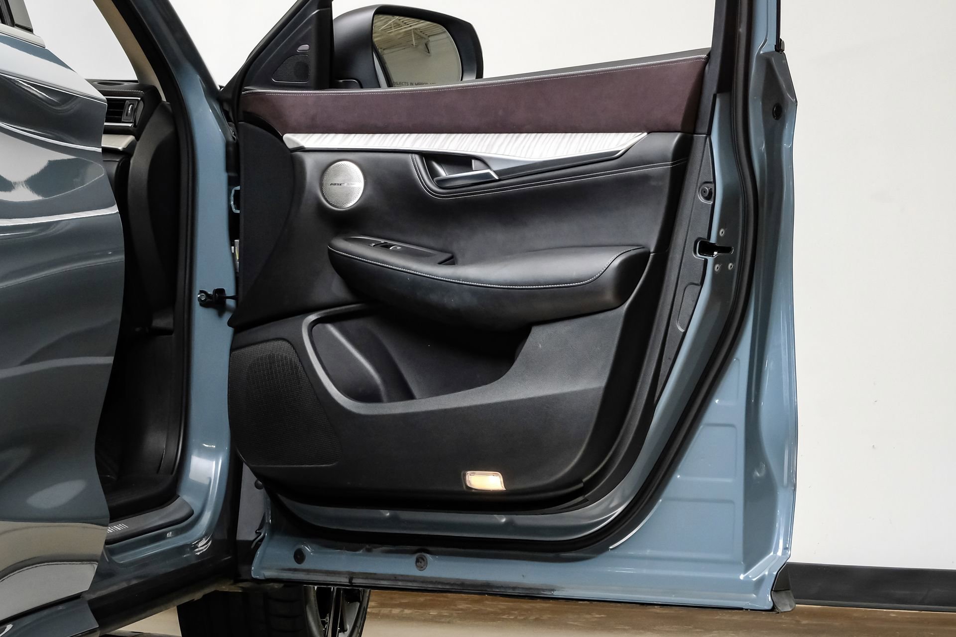 Used 2023 INFINITI QX50 Sensory image 46