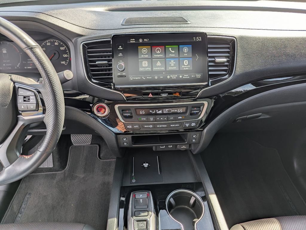 Used 2024 Honda Ridgeline Black Edition image 17