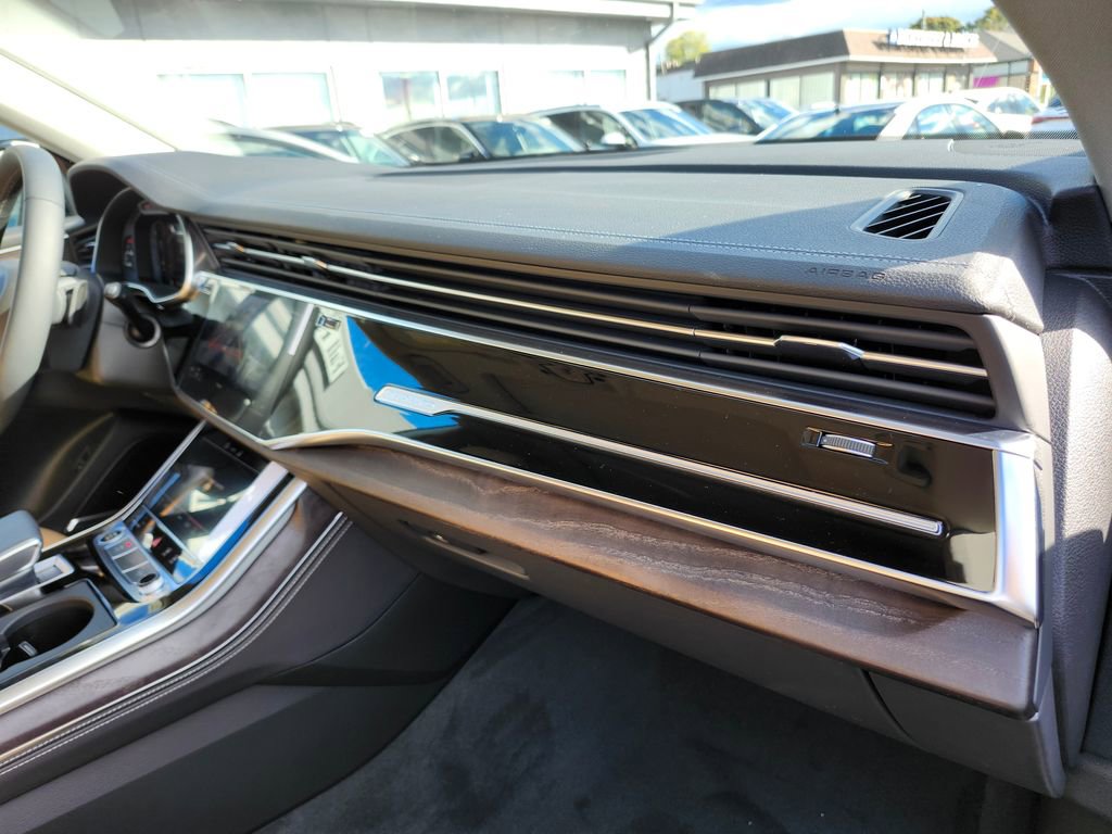 New 2026 Audi Q8 Premium Plus image 16