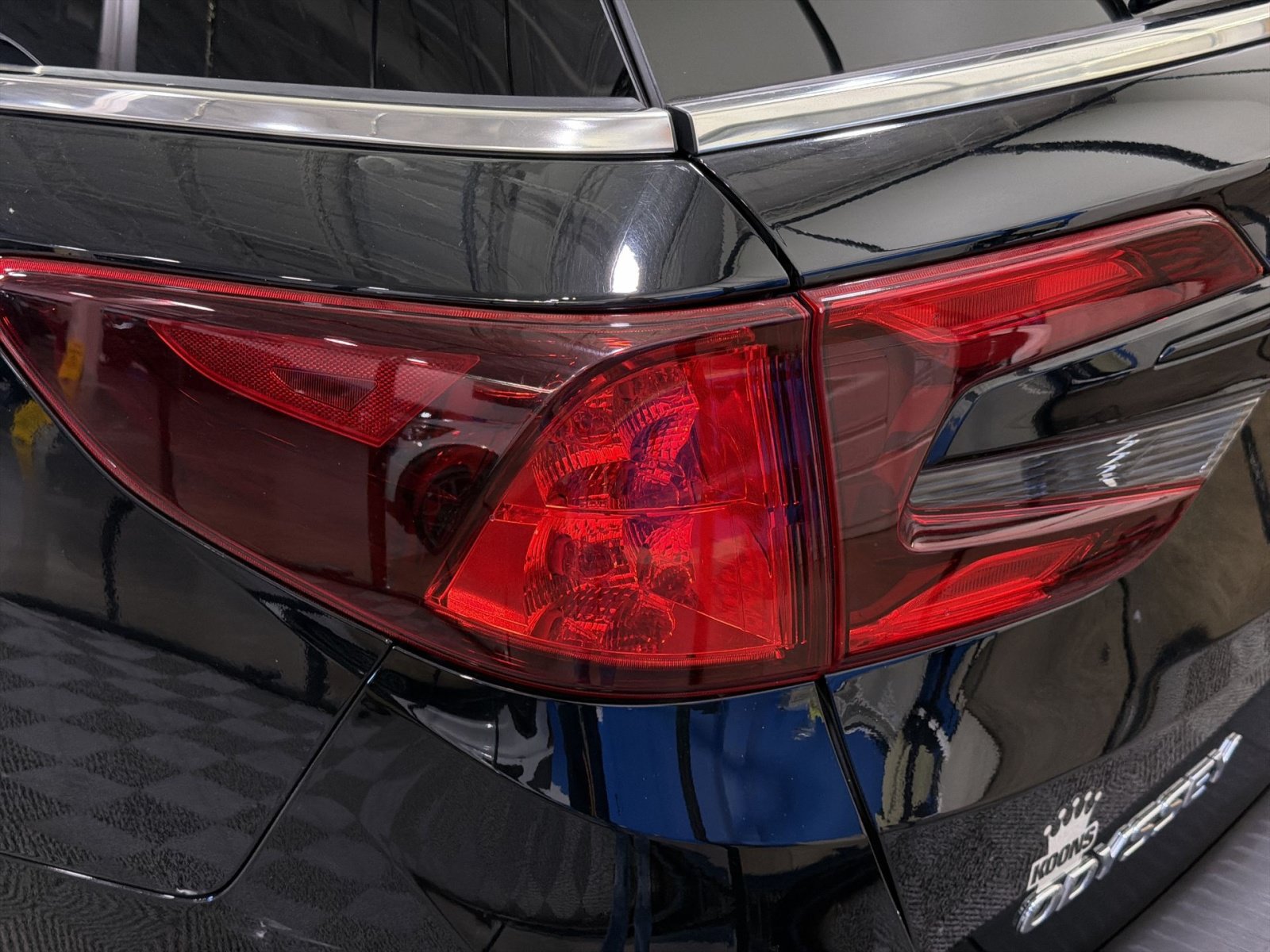 Used 2025 Honda Odyssey Sport-L image 15