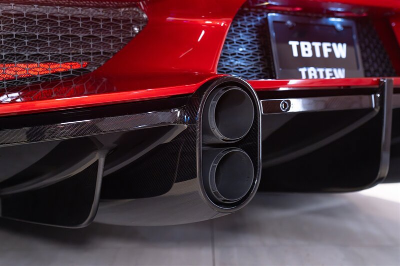 Used 2024 Bugatti Chiron Super Sport AWD/4WD image 42