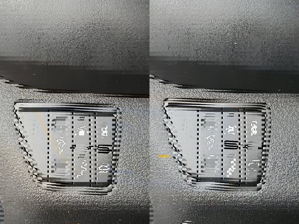 Used 2019 Genesis G70 3.3T Advanced w/ Elite Package image 20