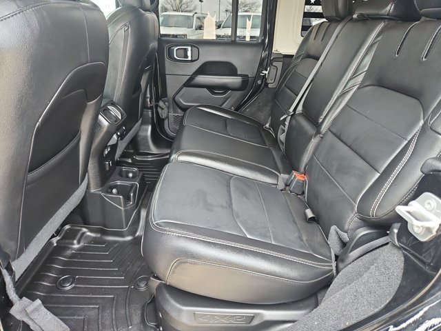 Used 2021 Jeep Wrangler Unlimited Sahara image 19
