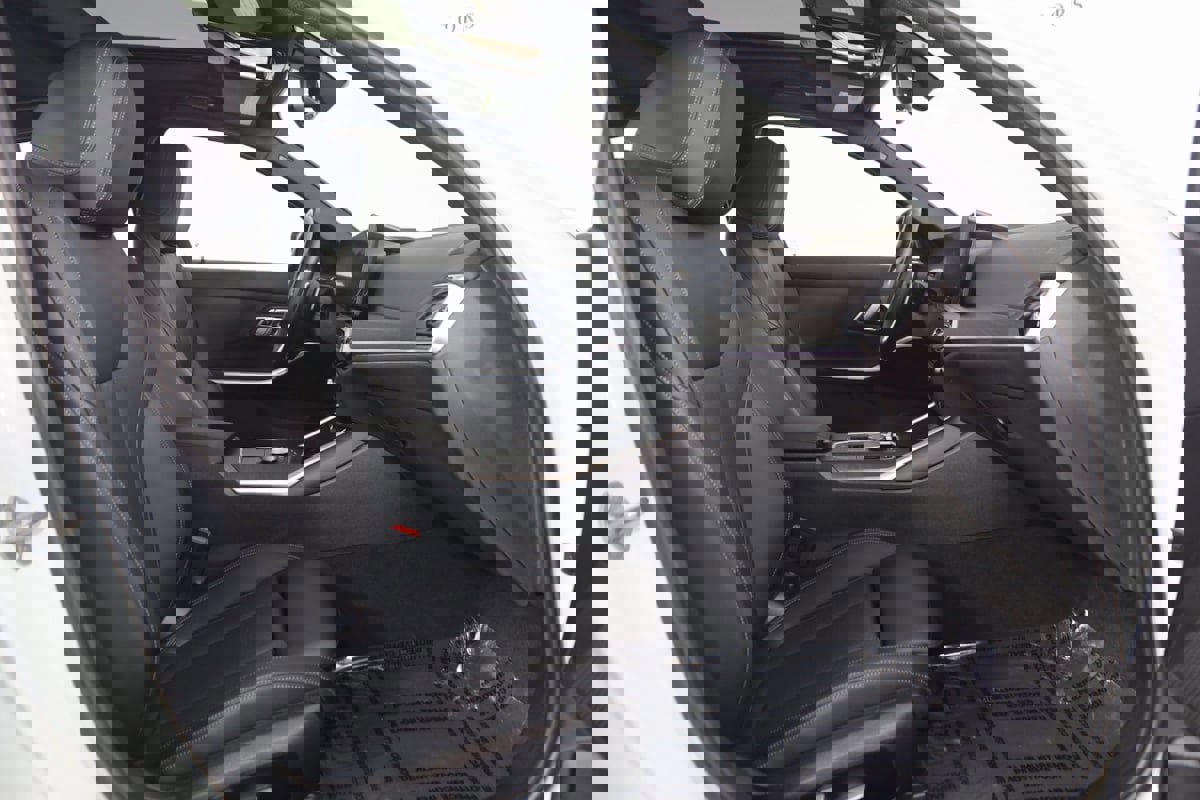 Used 2023 BMW 330e xDrive w/ Premium Package image 13