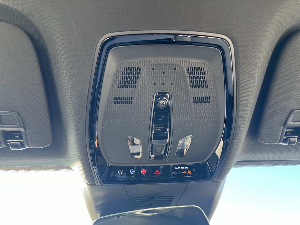 New 2026 Cadillac Lyriq Sport AWD/4WD image 33
