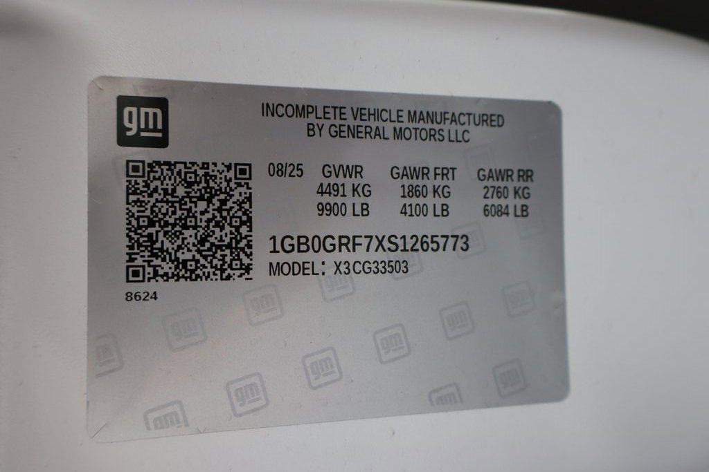 New 2025 Chevrolet Express 3500 w/ Power Convenience Package image 31