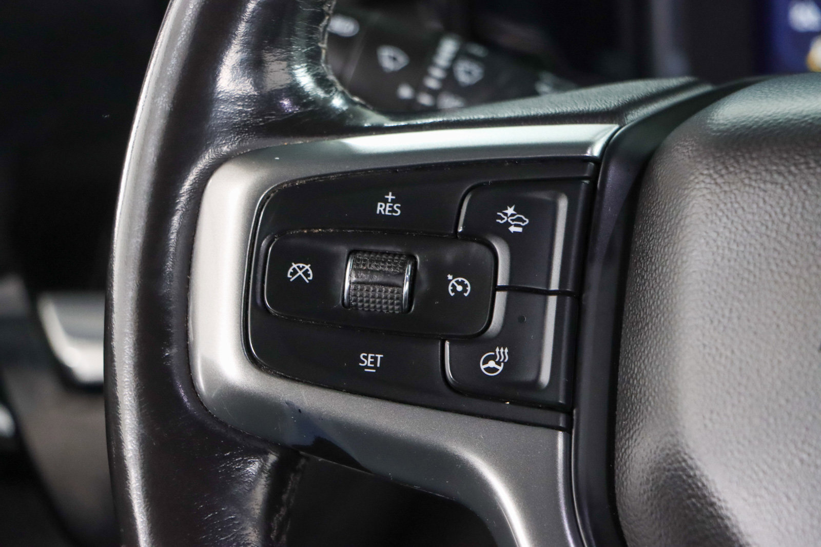 Used 2022 Chevrolet Silverado 1500 LT image 13