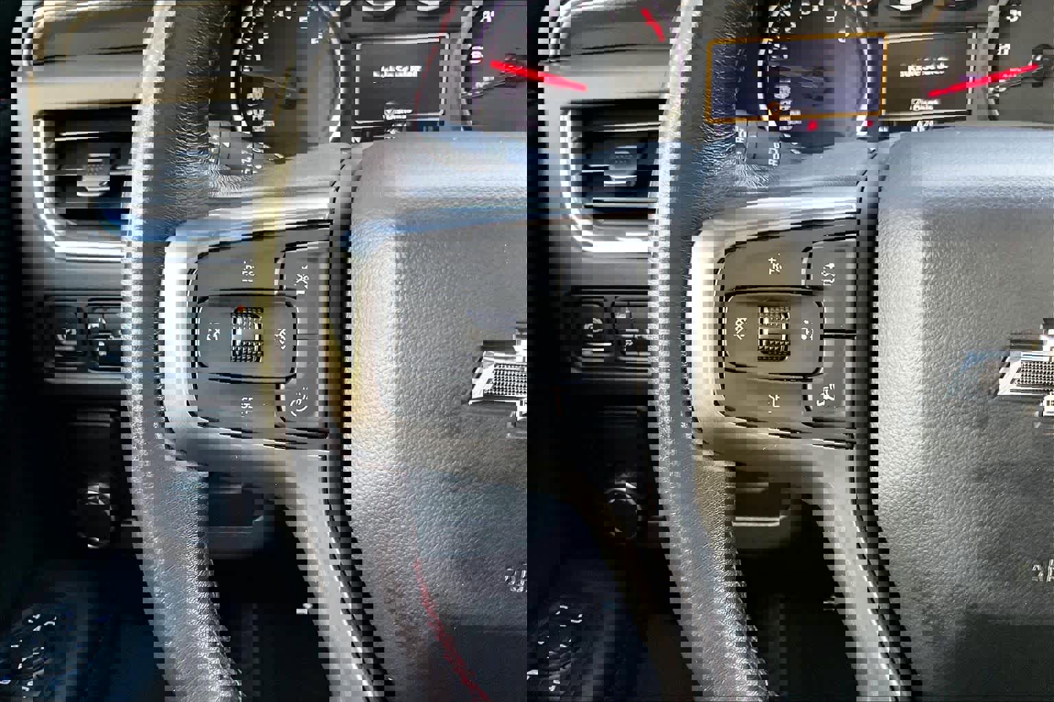 Used 2021 Chevrolet Tahoe RST w/ Luxury Package image 23