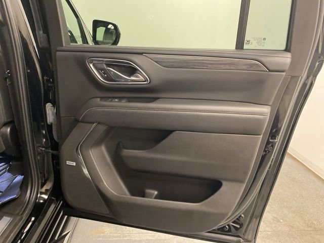 Used 2023 GMC Yukon XL SLT image 29