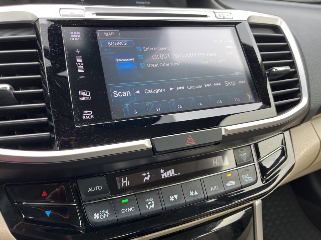 Used 2017 Honda Accord Touring image 36