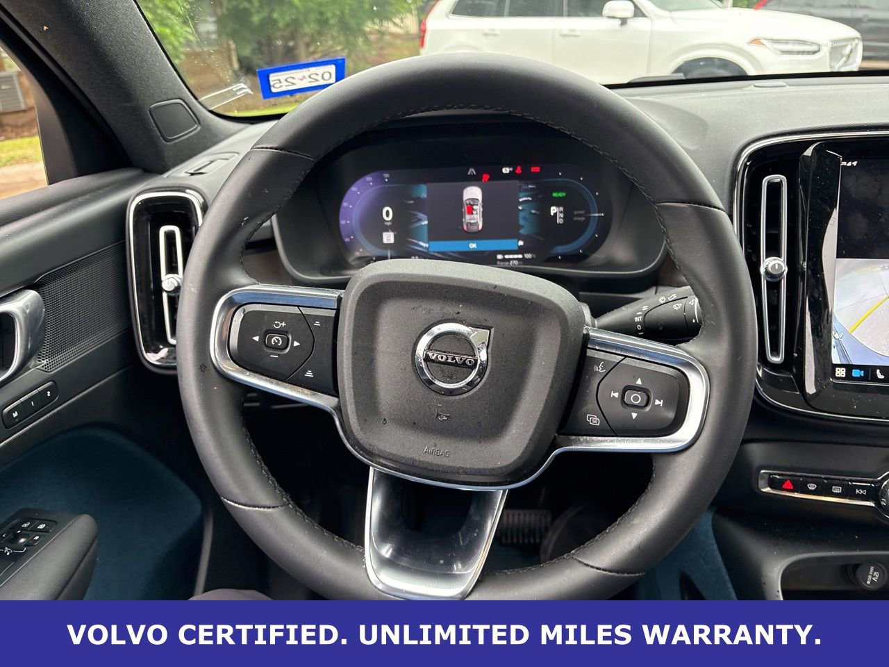 Certified 2023 Volvo C40 P8 Recharge Plus AWD/4WD image 24