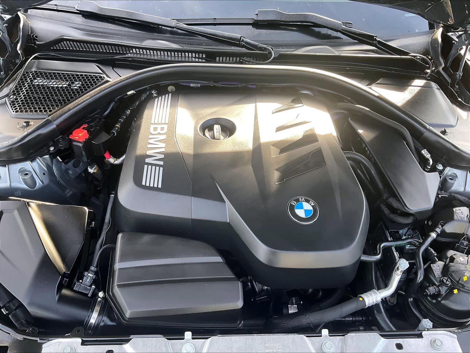 Used 2025 BMW 330i Sedan w/ Convenience Package image 33