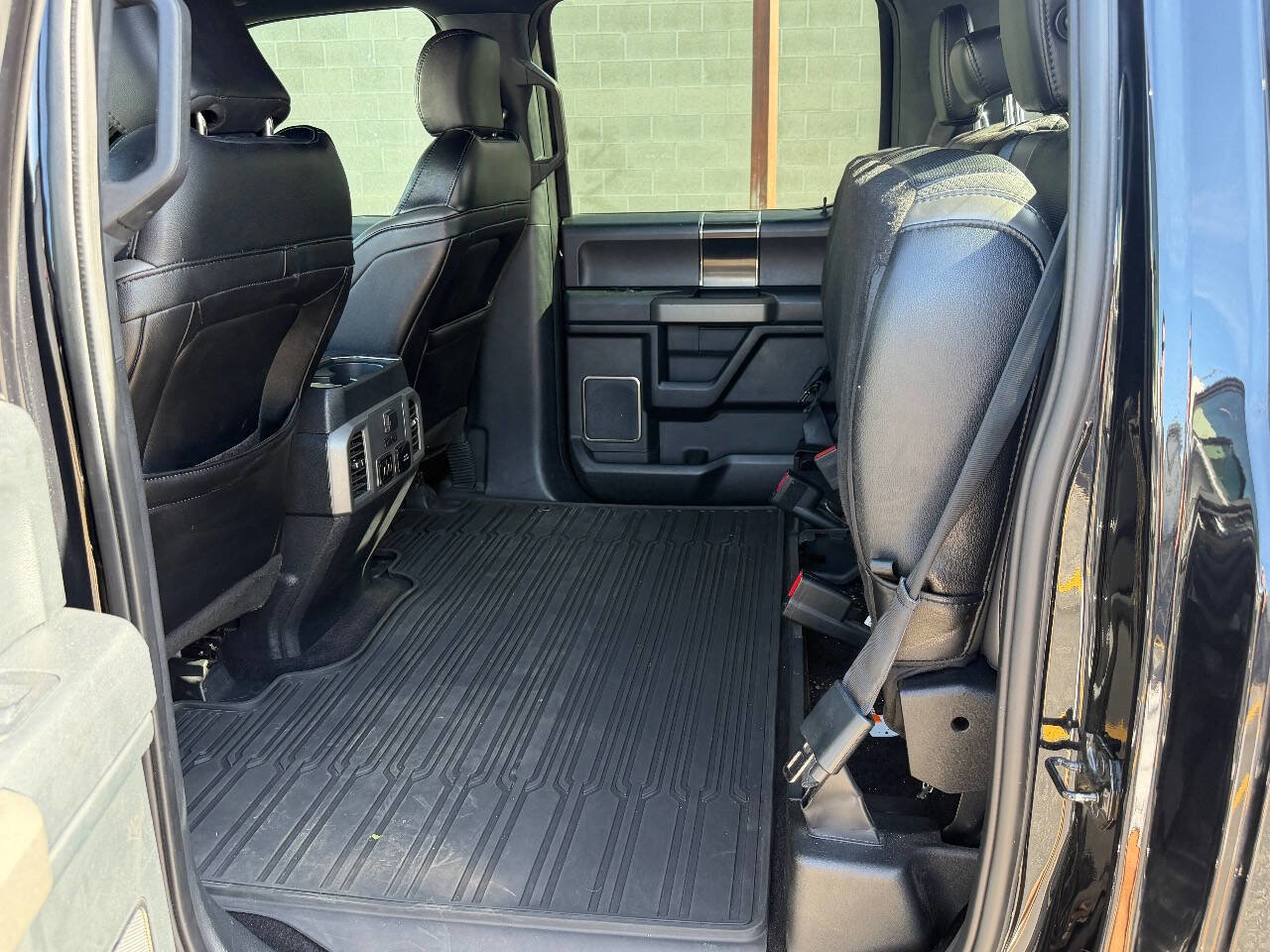 Used 2020 Ford F150 Raptor w/ Equipment Group 802A Luxury AWD/4WD image 15