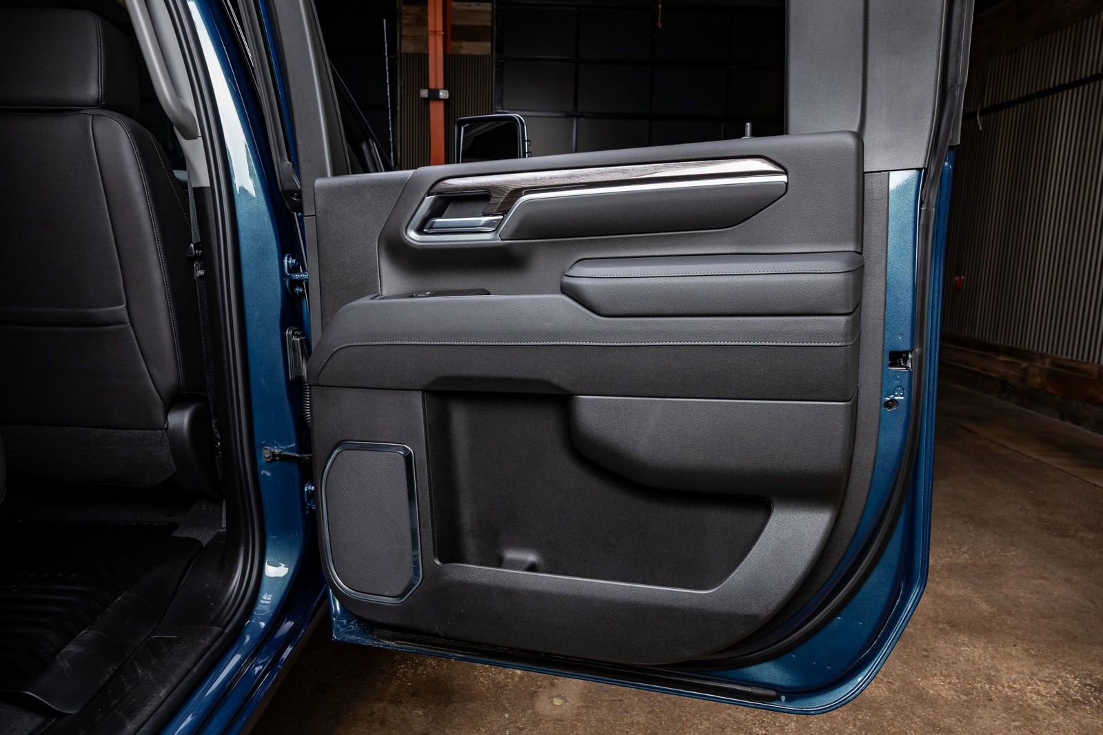 Used 2026 Chevrolet Silverado 3500 LTZ image 37