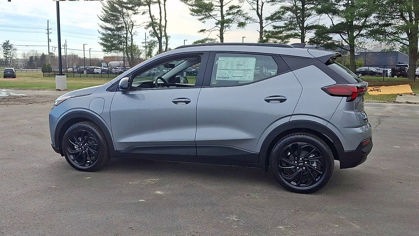 New 2027 Chevrolet Bolt RS w/ Technology Package FWD image 8