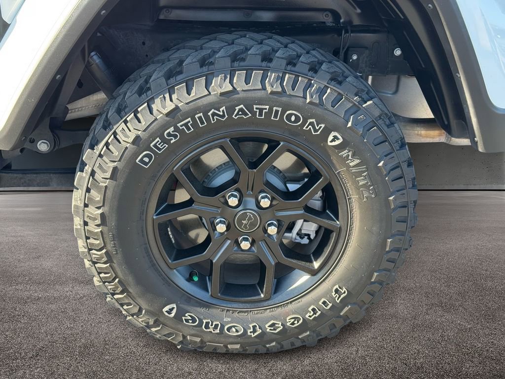 Used 2025 Jeep Gladiator Willys image 8